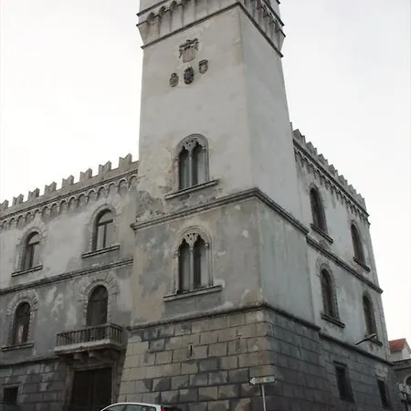 Al Borgo Antico Vico Del Gargano