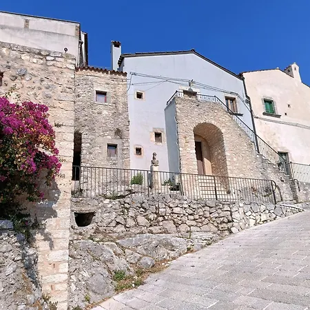 Al Borgo Antico Vico Del Gargano